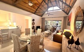 Zulu Sunset Luxury Apartment